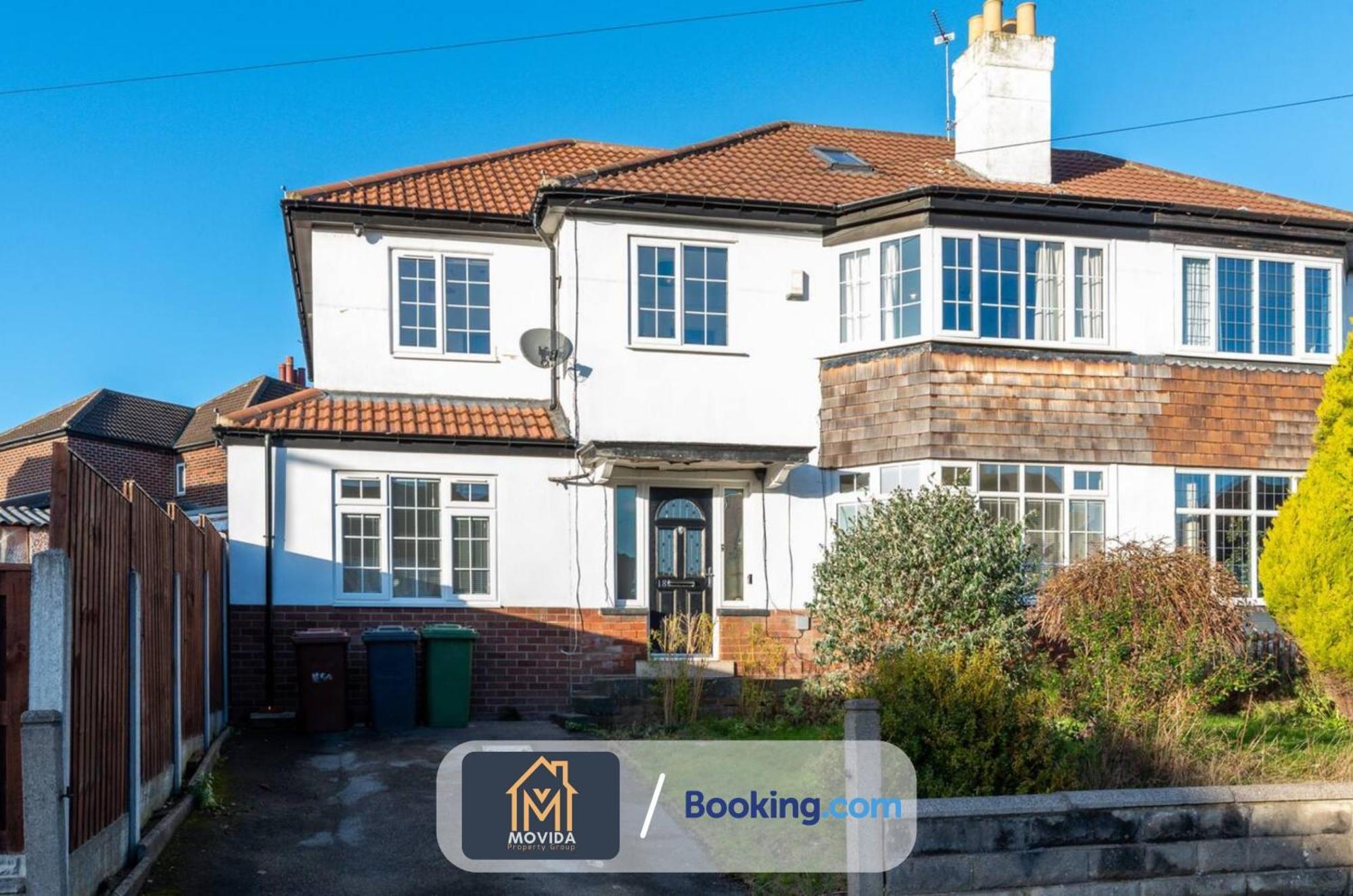 Large Modern 6 Bedroom House By Movida Property Group Short Lets & Serviced Accommodation With Games Room Leeds  Exteriör bild